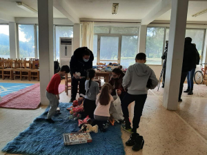 Ραφήνα Επίσκεψη στους  πρόσφυγες από Β.  Μπουρνού και Β. Θώδα