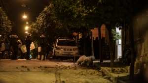 Η αστυνομία εκκένωσε <br> ξανά τα υπό κατάληψη <br> κτίρια στο Κουκάκι