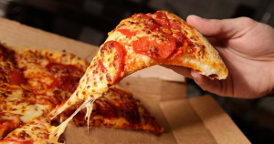 Αυτή είναι η <br> αληθινή ιστορία <br> της θρυλικής πίτσας!