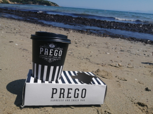 Ραφήνα Καφεδάκι <br> από το Prego και <br> &#039;&#039;βουρ&#039;&#039; για την παραλία!