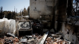 Δασοφύλακες: ''Η  μάχη της φωτιάς  χάθηκε στην Πεντέλη''