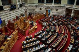 Αρχίζει στη βουλή <br> η τριήμερη πρόταση <br> δυσπιστίας του ΣΥΡΙΖΑ