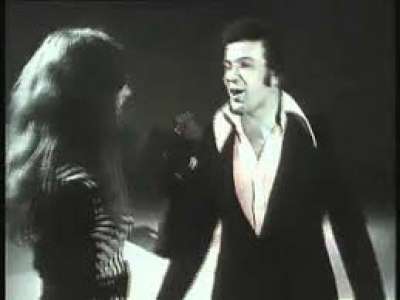 Όλοι μιλούν για αγάπη. <br> Αυτός τραγούδησε με την <br> καρδιά του το 1973 (βίντεο)