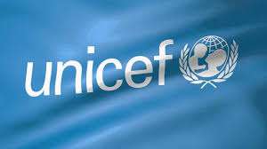 Ο Βαγγέλης Μπουρνούς <br> ο παιδικός Αραφήνειος <br> και η Unicef