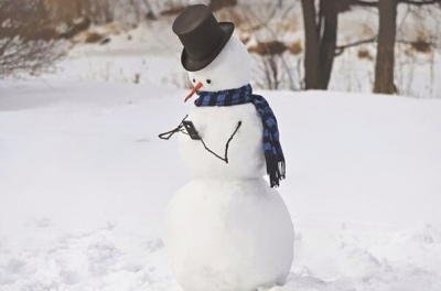 Οι χιονάνθρωποι <br> με την έμπνευση των <br> παιδιών (εικόνες)