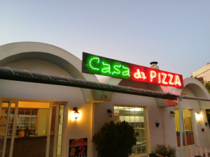 Ραφήνα Πίτσα extra <br> οικογενειακή από <br> 10.50 στο Casa di pizza
