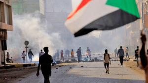 Καταρρέει το Σουδάν <br> &#039;&#039;Θεός φυλάξει&#039;&#039; λέει <br> ο πρωθυπουργός