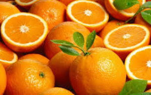 Μια φλούδα πορτοκάλι <br> εξαφανίζει όλες τις <br> μυρωδιές του σπιτιού