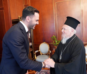 Ο Νίκος Χριστοδουλάκης <br> συνάντησε τον <br> Οικουμενικό Πατριάρχη