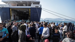 Κι άλλες 100.000 <br> μετανάστες το 2020 <br> στην Ελλάδα!