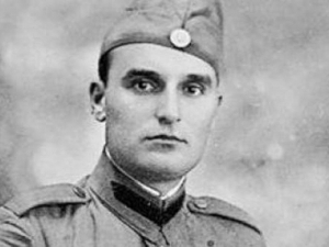 Ναπολέων Σουκατζίδης  Εκτελέστηκε την  Πρωτομαγιά του 44'