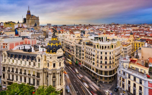 Ξανά περιορισμοί στη <br> Μαδρίτη λόγω του ιού  <br> Ίσως βγει και στρατός