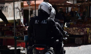 Σύλληψη δύο ανηλίκων <br> Λήστεψαν με κατσαβίδι <br> πολίτη στην Κυψέλη