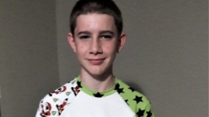 15χρονος σκοτώθηκε <br> από ληστή για να <br> σώσει την αδελφή του