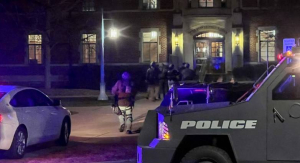 Ένοπλος σκότωσε τρία <br> άτομα σε πανεπιστήμιο <br> του Μίσιγκαν