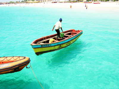 Αυτά είναι τα οκτώ <br> άγνωστα νησιά εφάμιλλα <br> της Καραιβικής (εικόνες)