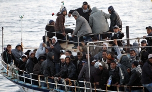 Πάνω από 9000 <br> μετανάστες στα νησιά <br> τις τελευταίες ημέρες