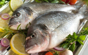 Τα οφέλη της <br> διατροφής με ψάρι <br> στην υγεία μας