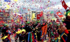 Στο βιβλίο ρεκόρ <br> Γκίνες το <br> Πατρινό καρναβάλι
