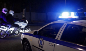 Τριπλή επίθεση <br> αγνώστων σε <br> τράπεζες στην Αθήνα