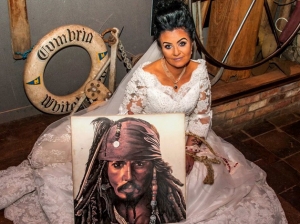 46χρονη κατέθεσε <br> αίτηση διαζυγίου <br> με πειρατή - φάντασμα!
