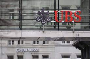 Η UBS αγοράζει <br> την Credit Suisse για <br> 3 δισ. δολάρια