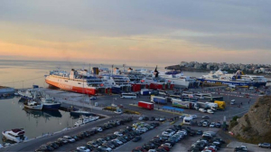 Ραφήνα Νέα παρέμβαση  του Χρήστου Τσεμπέρη  για το λιμάνι