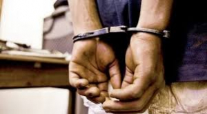 Ραφήνα Συνελήφθη <br> με καταδίωξη από <br> το Λιμενικό 22χρονος