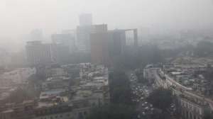 Έκλεισαν τα σχολεία <br> στην Ινδία λόγω <br> ατμοσφαιρικής ρύπανσης