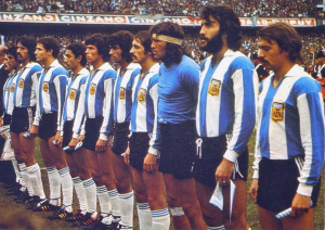Οι μυθικοί μαλλιάδες της  εθνικής Αργεντινής  του 1977 Φωτό ρετρό