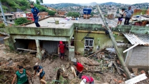37 νεκροί, δεκάδες <br> αγνοούμενοι από <br> πλημμύρες στη Βραζιλία
