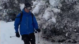 Ο Νορβηγός πρεσβευτής <br> έκανε σκι στη <br> Φιλοθέη (εικόνα)