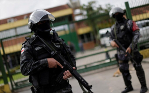 6 νεκροί σε επίθεση <br> ενόπλων σε εστιατόριο <br> στον Ισημερινό