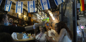 Με Πάολα και Βέρτη <br> γιορτάζουν στο Ισραήλ <br> το μηδενισμό των θανάτων