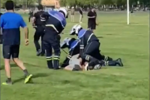 Σύρος μαχαίρωσε <br> έξι παιδιά σε <br> πάρκο στη Γαλλία