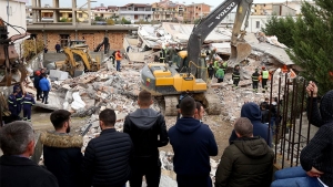 Η ελπίδα χάθηκε <br> για επιζώντες <br> στην Αλβανία