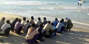 Ορδές Σομαλών  μεταναστών στα Ελληνικά  νησιά τον Νοέμβριο