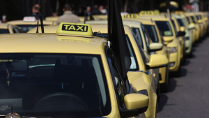Χωρίς ταξί η Αθήνα <br> λόγω απεργίας <br> 5 και 6 Δεκεμβρίου