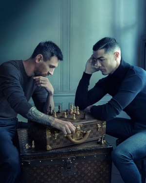Μέσι και Ρονάλντο <br> φωτογραφήθηκαν <br> να παίζουν σκάκι