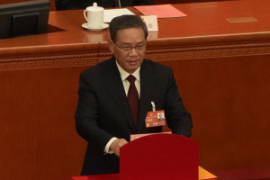 Κίνα Νέος πρωθυπουργός <br> ο Λι Τσιάνγκ στη θέση <br> του Λι Κετσιάνγκ...