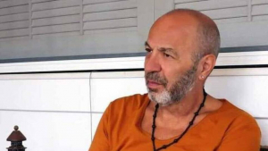 Πέθανε ο συνθέτης  του τραγουδιού 'Άννα''  Τάκης Μπουγάς (video)