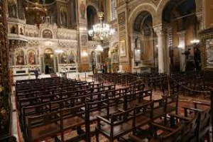 Κάθε ημέρα ανοικτές <br> οι Εκκλησίες το Πάσχα <br> ζητεί η Ιερά Σύνοδος