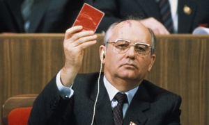 Μιχαήλ Γκορμπατσόφ <br> Ο ηγέτης που <br> διαφήμισε πίτσα!