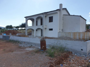 Το μικρότερο χωριό <br> της Ελλάδας με ένα <br> σπίτι κι έναν κάτοικο!