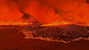 Η έκρηξη του <br> ηφαιστείου απειλεί <br> το Ρέικιαβικ