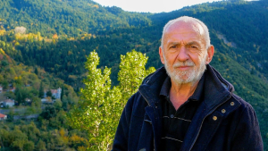 Ο 70χρονος που βρήκε <br> την ησυχία του σε <br> ένα έρημο χωριό (video)
