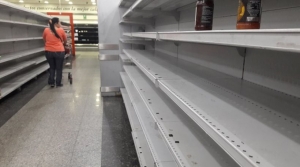 Λιμοκτονία στη Βενεζουέλα <br> Οι άνθρωποι τρώνε <br> ποντίκια και γάτες!