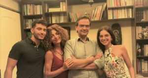 Πατέρας, μητέρα, γιός <br> και κόρη φοιτούν στο ίδιο <br> πανεπιστήμιο στην Κρήτη!