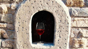 Ανοίγουν ξανά <br> &#039;&#039;τα παράθυρα του <br> κρασιού&#039;&#039; στην Ιταλία