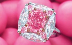 Ένα ροζ διαμάντι  θα δημοπρατηθεί για  65.000.000 δολάρια